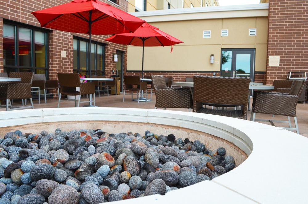 Towneplace Suites By Marriott Harrisburg West/Меканиксберг Экстерьер фото
