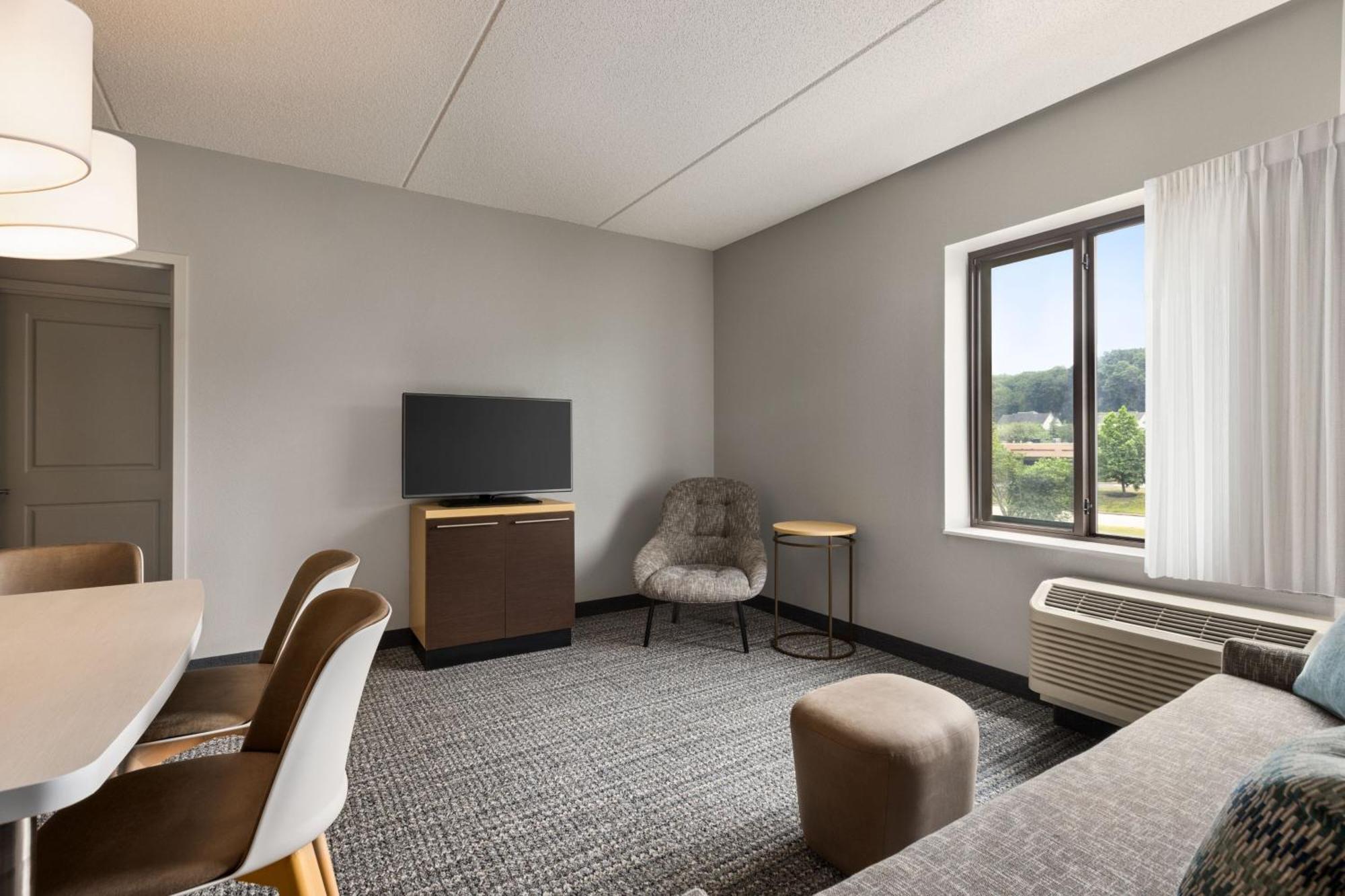 Towneplace Suites By Marriott Harrisburg West/Меканиксберг Экстерьер фото