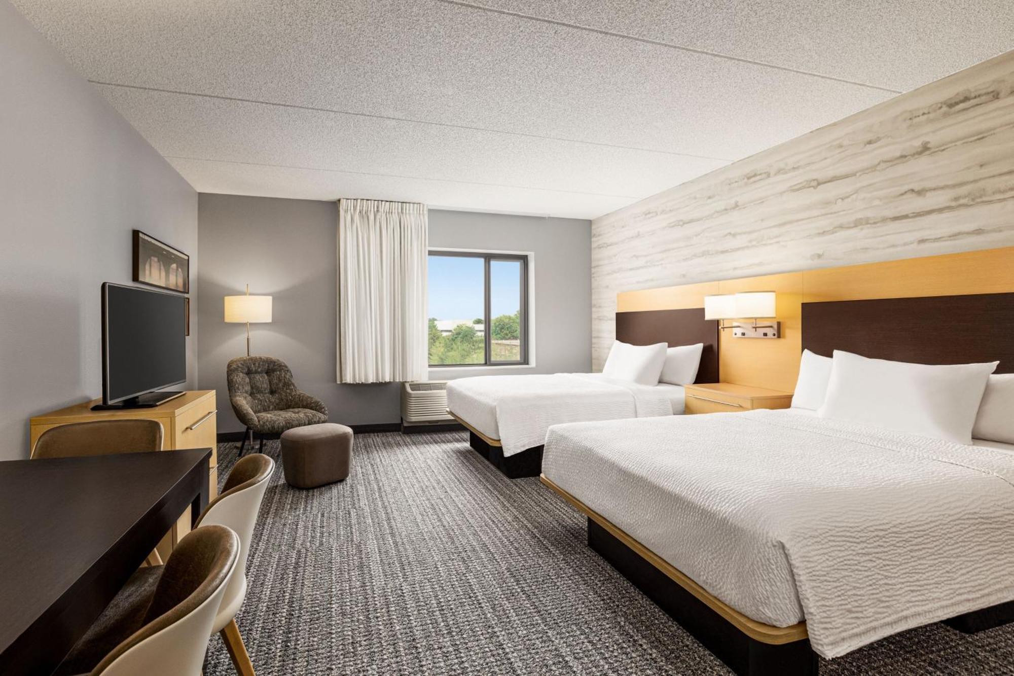 Towneplace Suites By Marriott Harrisburg West/Меканиксберг Экстерьер фото